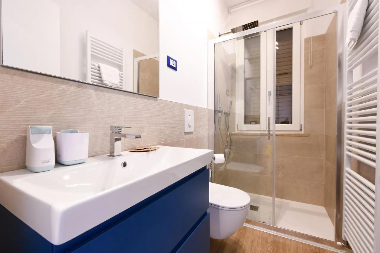 Blue Suite Apartment Sirmione